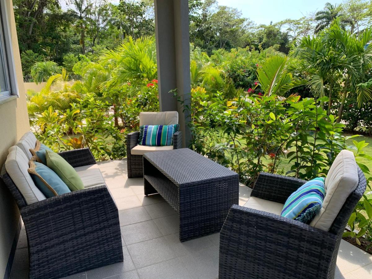 The Marina Villa De Sonja Ocho Rios Buitenkant foto